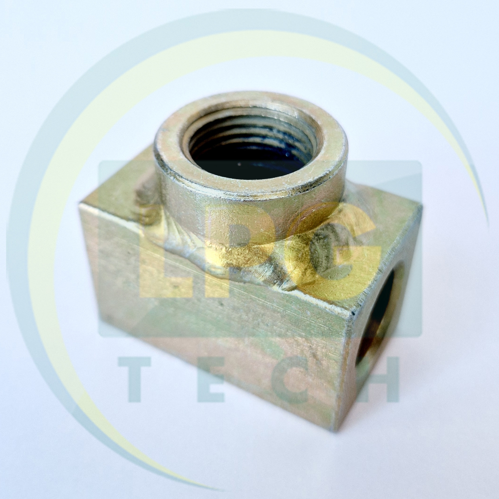 Заправочный адаптер с правой резьбой метан