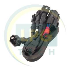 Проводка Landi Renzo 4 цилиндра на бензиновые форсунки разъем Bosch (обратная полярность) (612 327 001)